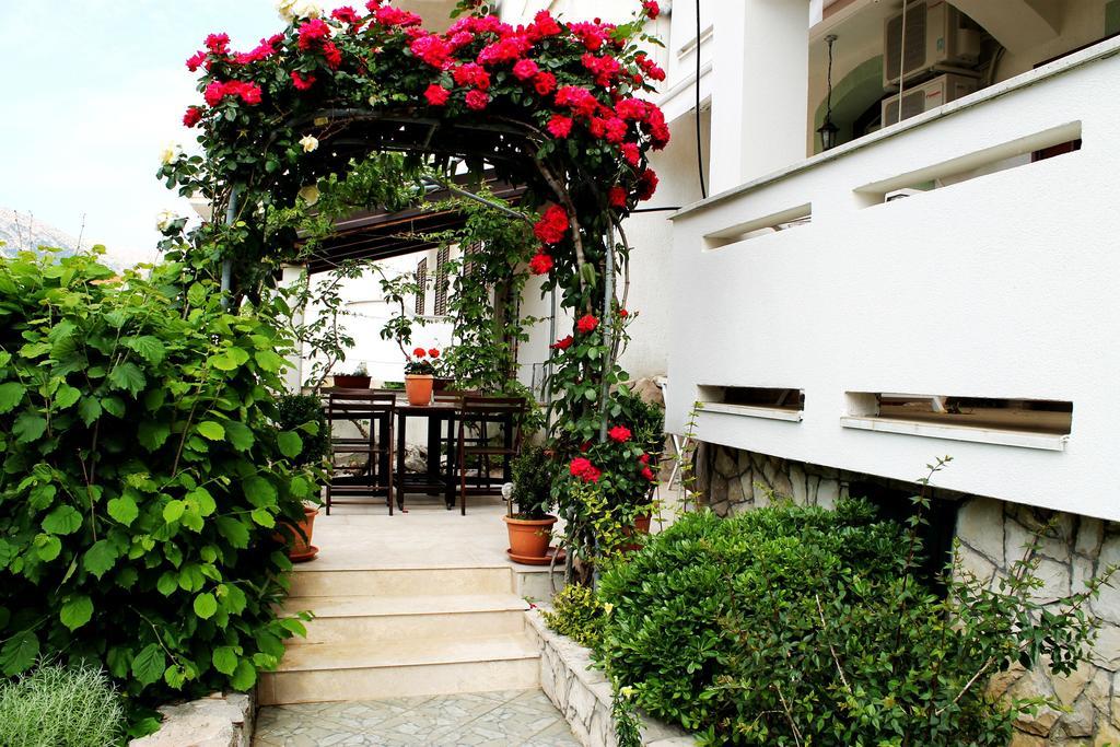 Apartments Frgacic Baška Kamer foto