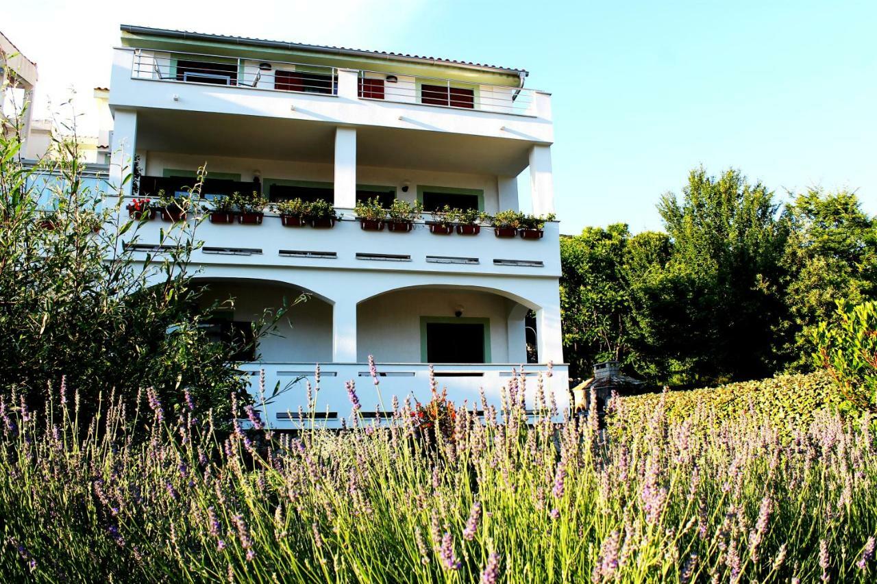 Apartments Frgacic Baška Buitenkant foto