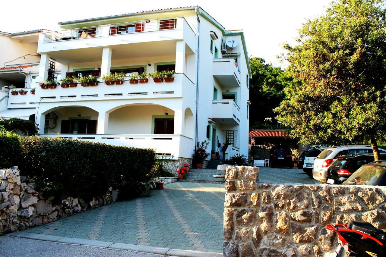 Apartments Frgacic Baška Buitenkant foto
